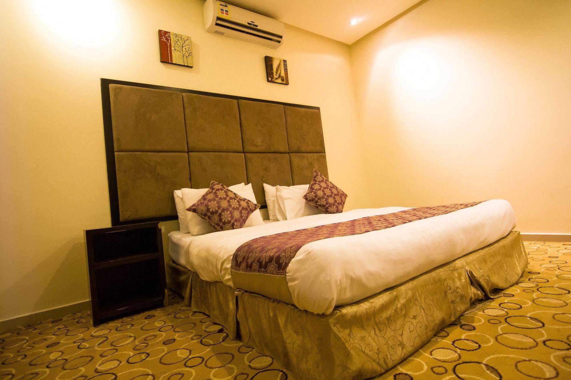 Al Makan Suites 101 By Al Azmy Riyadh Exterior photo
